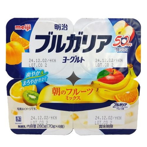 明治 ブルガリアヨーグルト朝のフルーツ 4P